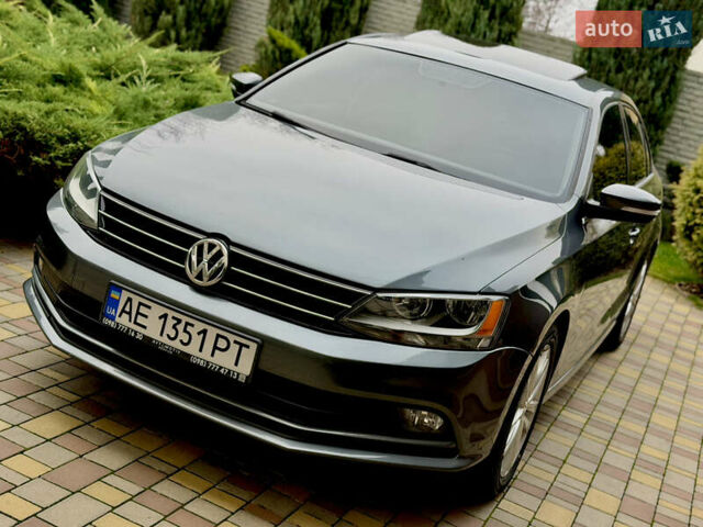 Сірий Фольксваген Джетта, об'ємом двигуна 2 л та пробігом 175 тис. км за 12499 $, фото 13 на Automoto.ua