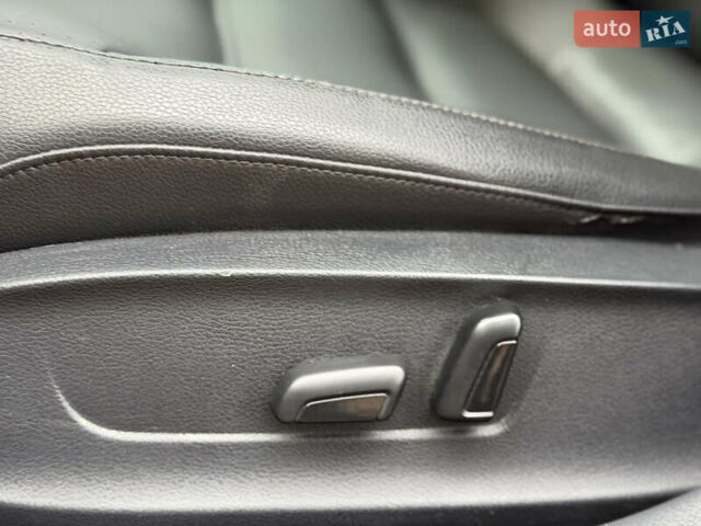 Сірий Фольксваген Джетта, об'ємом двигуна 2 л та пробігом 175 тис. км за 12499 $, фото 29 на Automoto.ua