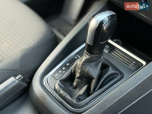 Серый Фольксваген Джетта, объемом двигателя 1.4 л и пробегом 100 тыс. км за 9200 $, фото 98 на Automoto.ua