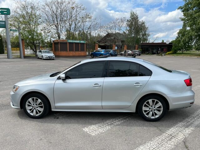 Серый Фольксваген Джетта, объемом двигателя 1.8 л и пробегом 193 тыс. км за 9600 $, фото 1 на Automoto.ua