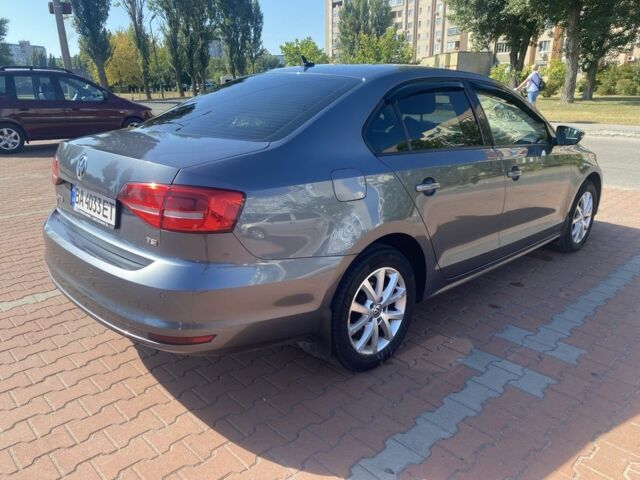 Серый Фольксваген Джетта, объемом двигателя 1.4 л и пробегом 217 тыс. км за 10700 $, фото 7 на Automoto.ua