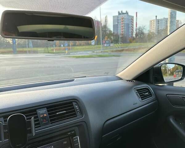 Серый Фольксваген Джетта, объемом двигателя 2 л и пробегом 101 тыс. км за 8500 $, фото 12 на Automoto.ua