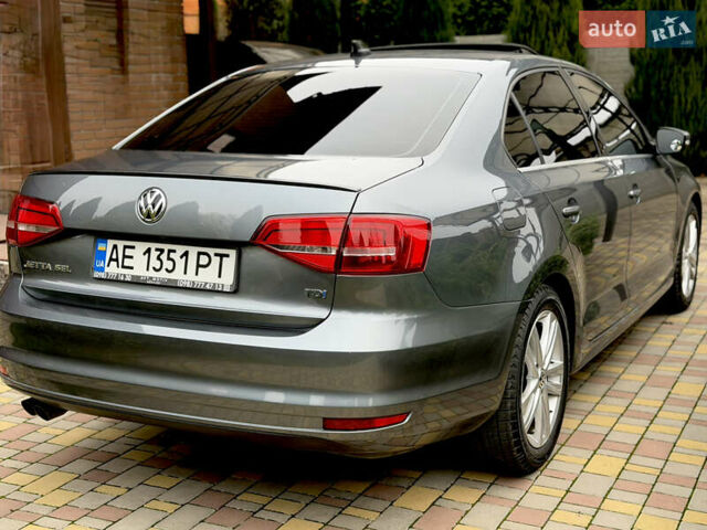 Сірий Фольксваген Джетта, об'ємом двигуна 2 л та пробігом 175 тис. км за 12499 $, фото 9 на Automoto.ua