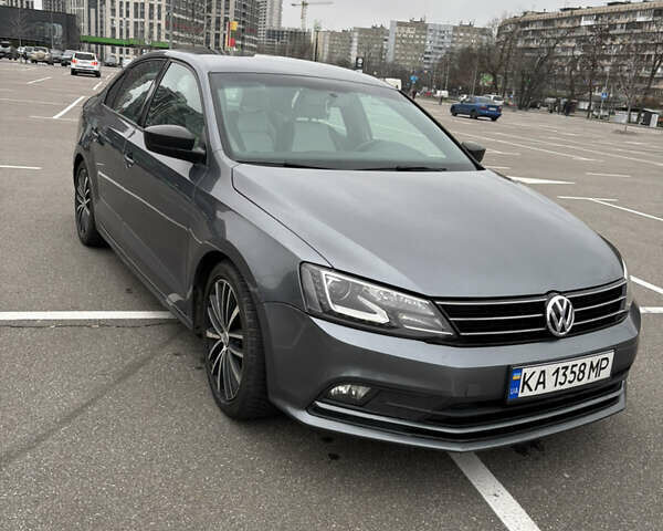 Сірий Фольксваген Джетта, об'ємом двигуна 1.8 л та пробігом 235 тис. км за 9900 $, фото 13 на Automoto.ua