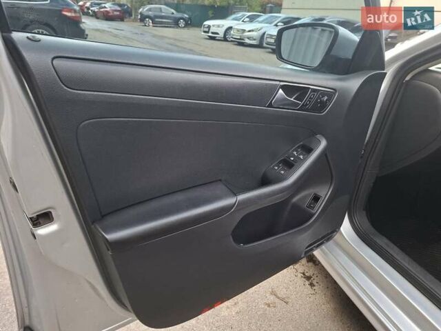 Серый Фольксваген Джетта, объемом двигателя 1.98 л и пробегом 257 тыс. км за 8100 $, фото 15 на Automoto.ua