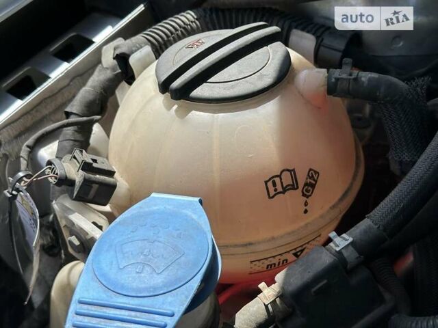 Серый Фольксваген Джетта, объемом двигателя 1.97 л и пробегом 211 тыс. км за 9900 $, фото 46 на Automoto.ua