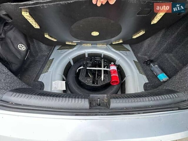 Серый Фольксваген Джетта, объемом двигателя 2 л и пробегом 101 тыс. км за 8500 $, фото 13 на Automoto.ua
