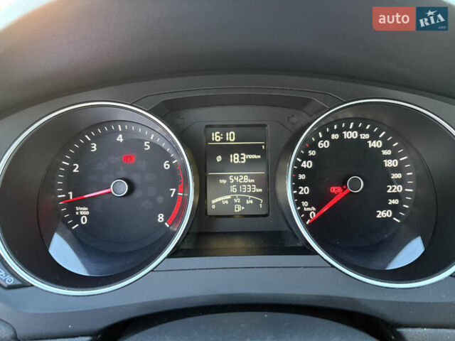 Сірий Фольксваген Джетта, об'ємом двигуна 2 л та пробігом 161 тис. км за 9800 $, фото 23 на Automoto.ua