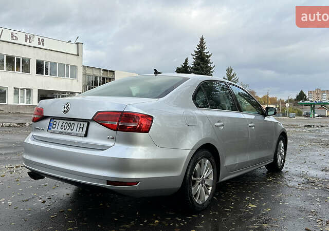 Сірий Фольксваген Джетта, об'ємом двигуна 1.8 л та пробігом 153 тис. км за 11000 $, фото 3 на Automoto.ua