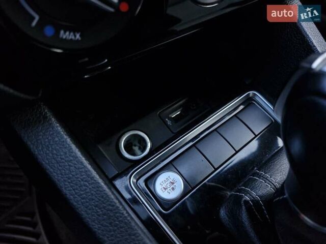 Сірий Фольксваген Джетта, об'ємом двигуна 1.8 л та пробігом 278 тис. км за 9999 $, фото 23 на Automoto.ua