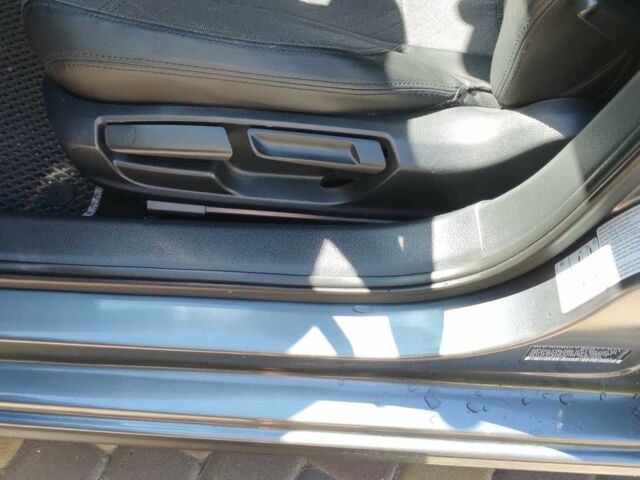 Серый Фольксваген Джетта, объемом двигателя 1.8 л и пробегом 220 тыс. км за 9000 $, фото 10 на Automoto.ua