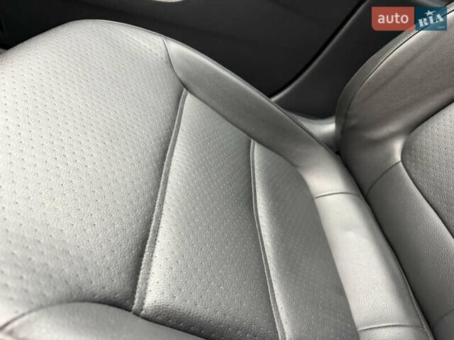 Сірий Фольксваген Джетта, об'ємом двигуна 2 л та пробігом 175 тис. км за 12499 $, фото 62 на Automoto.ua