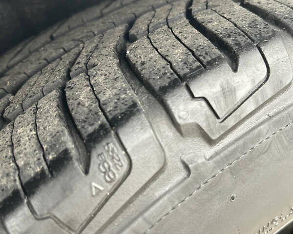 Сірий Фольксваген Джетта, об'ємом двигуна 1.4 л та пробігом 210 тис. км за 9500 $, фото 18 на Automoto.ua