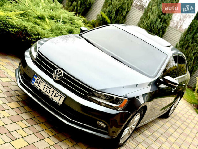Сірий Фольксваген Джетта, об'ємом двигуна 2 л та пробігом 175 тис. км за 12499 $, фото 14 на Automoto.ua