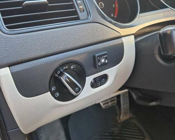 Серый Фольксваген Джетта, объемом двигателя 1.98 л и пробегом 229 тыс. км за 8900 $, фото 20 на Automoto.ua