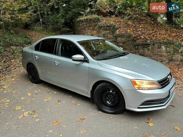 Серый Фольксваген Джетта, объемом двигателя 1.4 л и пробегом 245 тыс. км за 7700 $, фото 7 на Automoto.ua