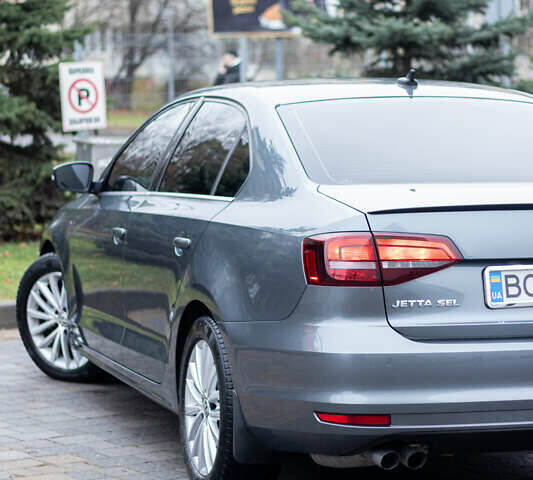 Серый Фольксваген Джетта, объемом двигателя 1.8 л и пробегом 157 тыс. км за 12500 $, фото 6 на Automoto.ua