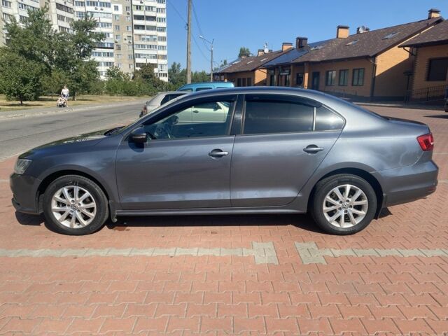 Серый Фольксваген Джетта, объемом двигателя 1.4 л и пробегом 217 тыс. км за 10700 $, фото 3 на Automoto.ua