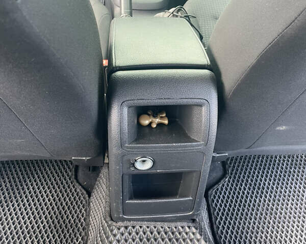 Сірий Фольксваген Джетта, об'ємом двигуна 1.8 л та пробігом 163 тис. км за 9200 $, фото 14 на Automoto.ua