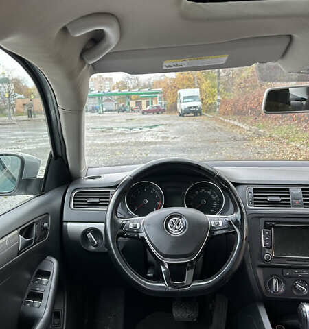 Сірий Фольксваген Джетта, об'ємом двигуна 1.8 л та пробігом 153 тис. км за 11000 $, фото 14 на Automoto.ua