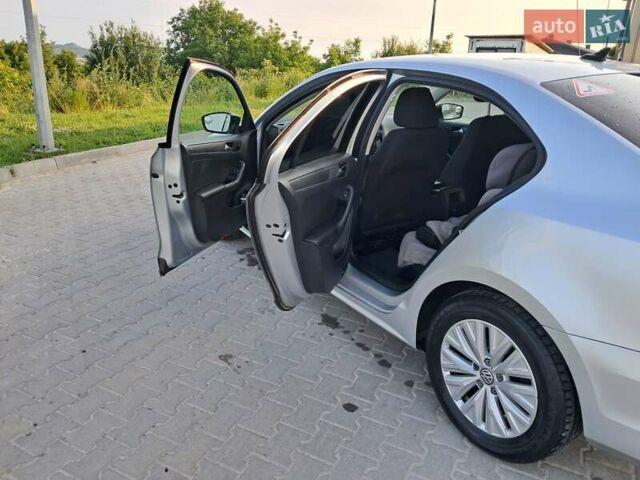 Серый Фольксваген Джетта, объемом двигателя 1.39 л и пробегом 185 тыс. км за 6500 $, фото 6 на Automoto.ua