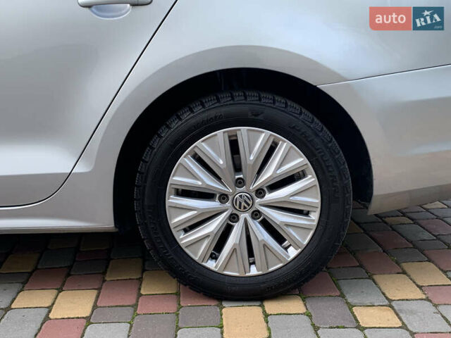 Серый Фольксваген Джетта, объемом двигателя 1.4 л и пробегом 113 тыс. км за 9900 $, фото 9 на Automoto.ua
