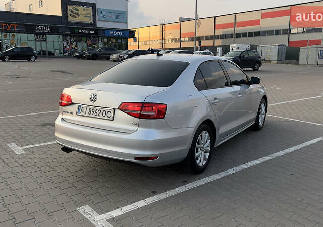 Серый Фольксваген Джетта, объемом двигателя 1.8 л и пробегом 160 тыс. км за 9599 $, фото 7 на Automoto.ua
