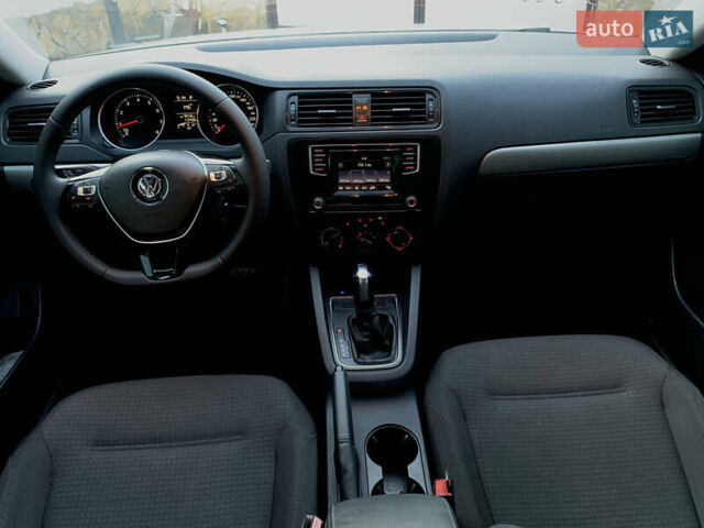 Серый Фольксваген Джетта, объемом двигателя 1.4 л и пробегом 113 тыс. км за 9900 $, фото 11 на Automoto.ua