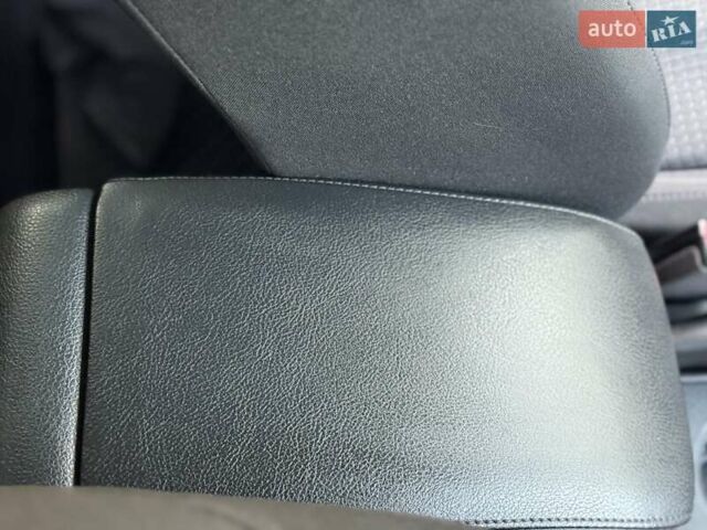 Серый Фольксваген Джетта, объемом двигателя 1.4 л и пробегом 100 тыс. км за 9200 $, фото 97 на Automoto.ua