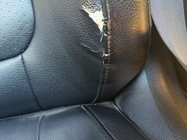 Сірий Фольксваген Джетта, об'ємом двигуна 1.8 л та пробігом 180 тис. км за 8706 $, фото 7 на Automoto.ua