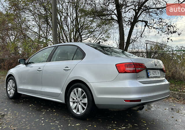 Сірий Фольксваген Джетта, об'ємом двигуна 1.8 л та пробігом 153 тис. км за 11000 $, фото 5 на Automoto.ua