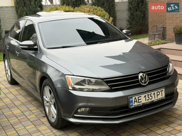 Сірий Фольксваген Джетта, об'ємом двигуна 2 л та пробігом 175 тис. км за 12499 $, фото 10 на Automoto.ua