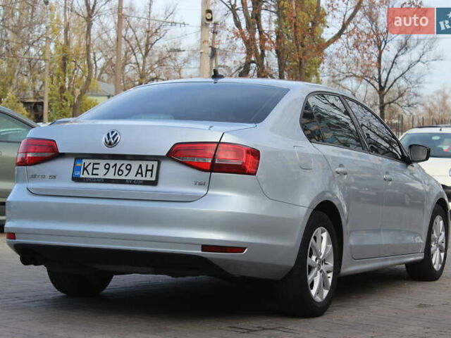 Серый Фольксваген Джетта, объемом двигателя 1.8 л и пробегом 177 тыс. км за 10999 $, фото 4 на Automoto.ua