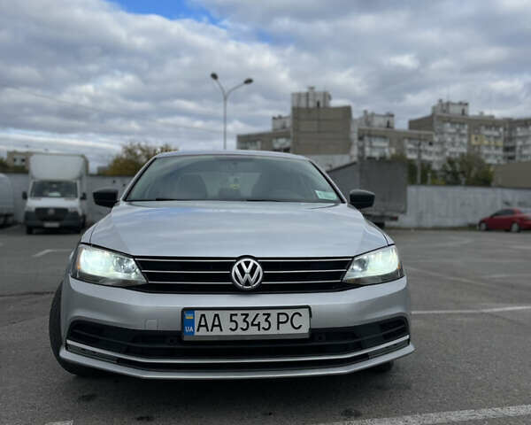 Сірий Фольксваген Джетта, об'ємом двигуна 1.4 л та пробігом 210 тис. км за 9500 $, фото 1 на Automoto.ua
