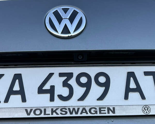 Сірий Фольксваген Джетта, об'ємом двигуна 2 л та пробігом 161 тис. км за 9800 $, фото 15 на Automoto.ua