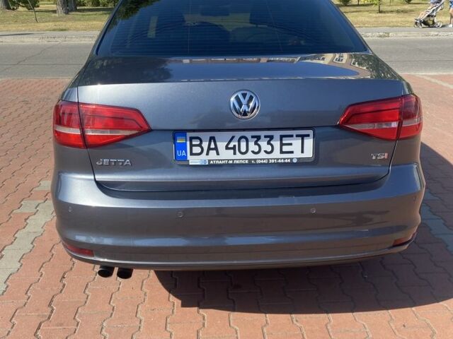 Серый Фольксваген Джетта, объемом двигателя 1.4 л и пробегом 217 тыс. км за 10700 $, фото 6 на Automoto.ua