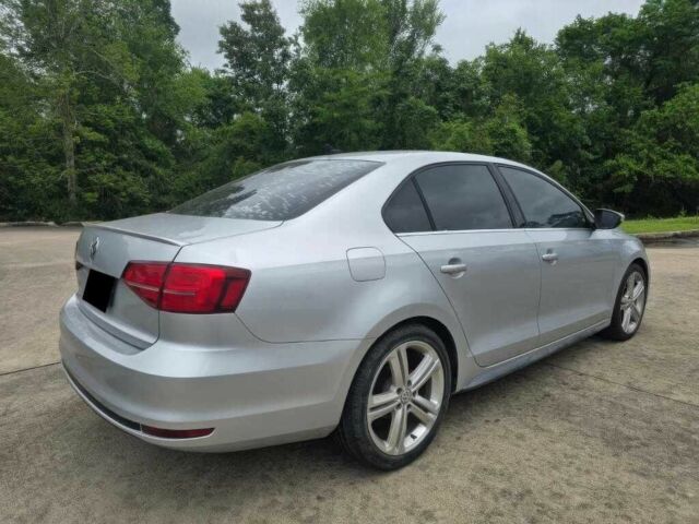 Серый Фольксваген Джетта, объемом двигателя 2 л и пробегом 135 тыс. км за 8000 $, фото 7 на Automoto.ua