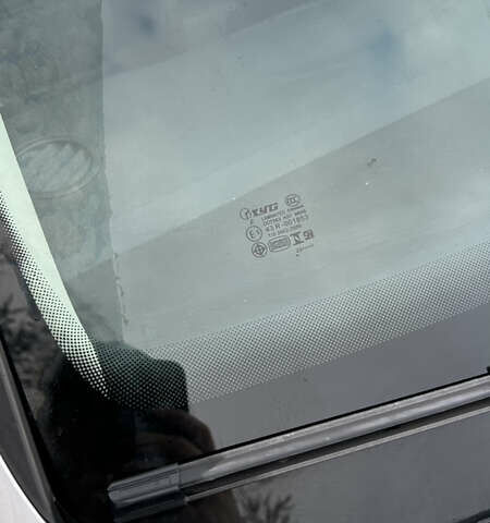 Сірий Фольксваген Джетта, об'ємом двигуна 1.8 л та пробігом 153 тис. км за 11000 $, фото 12 на Automoto.ua