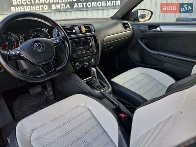 Сірий Фольксваген Джетта, об'ємом двигуна 1.8 л та пробігом 278 тис. км за 9999 $, фото 18 на Automoto.ua