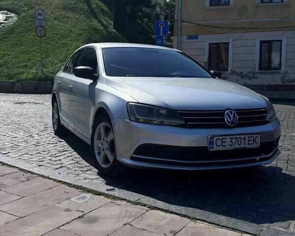 Фольксваген Джетта 2015 в Черновцах на Automoto.ua Серый Фольксваген Джетта, объемом двигателя 2 л и пробегом 310 тыс. км за 9500 $, фото 18 на Automoto.ua