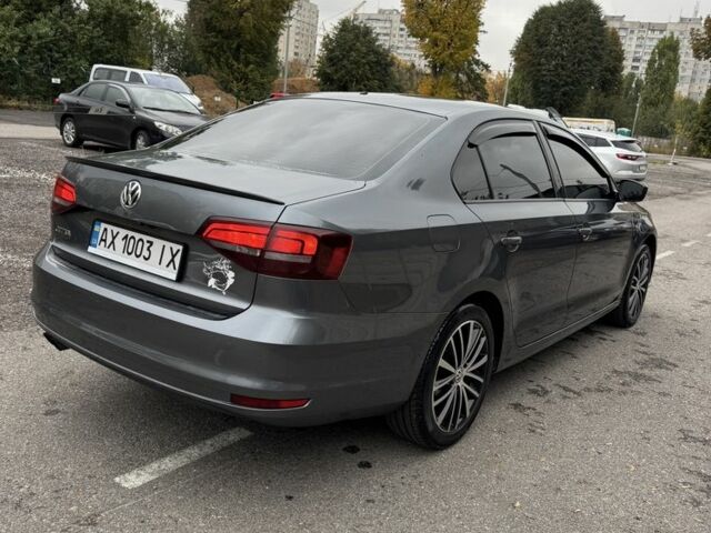 Серый Фольксваген Джетта, объемом двигателя 2 л и пробегом 235 тыс. км за 8999 $, фото 6 на Automoto.ua