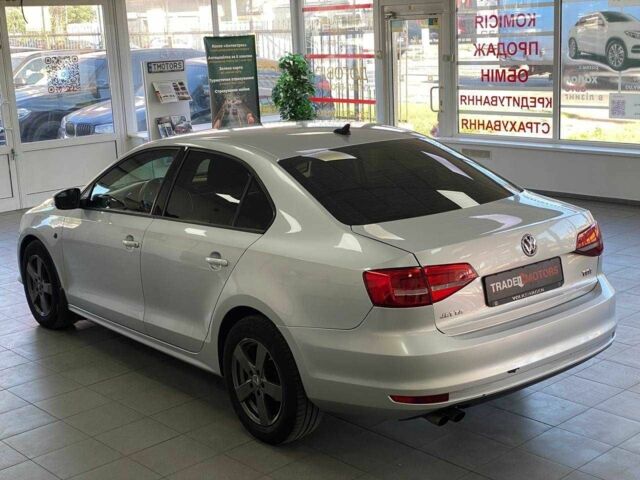 Фольксваген Джетта 2015 у Києві на Automoto.ua Сірий Фольксваген Джетта, об'ємом двигуна 2 л та пробігом 151 тис. км за 9490 $, фото 13 на Automoto.ua