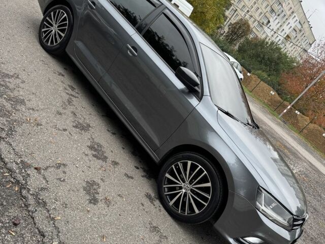 Серый Фольксваген Джетта, объемом двигателя 2 л и пробегом 235 тыс. км за 8999 $, фото 8 на Automoto.ua