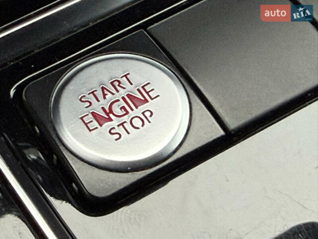 Сірий Фольксваген Джетта, об'ємом двигуна 2 л та пробігом 175 тис. км за 12499 $, фото 63 на Automoto.ua