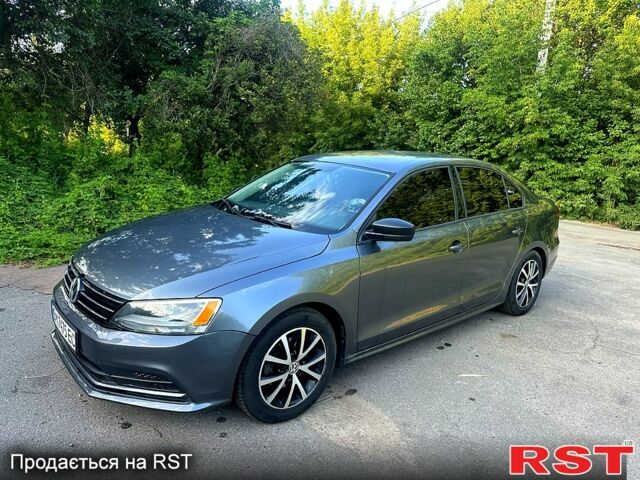 Сірий Фольксваген Джетта, об'ємом двигуна 2 л та пробігом 125 тис. км за 10500 $, фото 2 на Automoto.ua