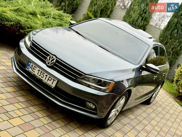Сірий Фольксваген Джетта, об'ємом двигуна 2 л та пробігом 175 тис. км за 12499 $, фото 15 на Automoto.ua