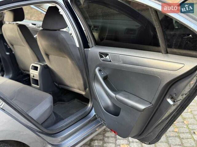 Серый Фольксваген Джетта, объемом двигателя 1.4 л и пробегом 100 тыс. км за 9200 $, фото 107 на Automoto.ua