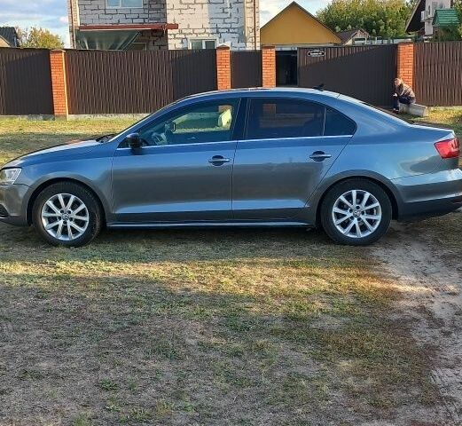 Серый Фольксваген Джетта, объемом двигателя 2 л и пробегом 270 тыс. км за 8300 $, фото 4 на Automoto.ua