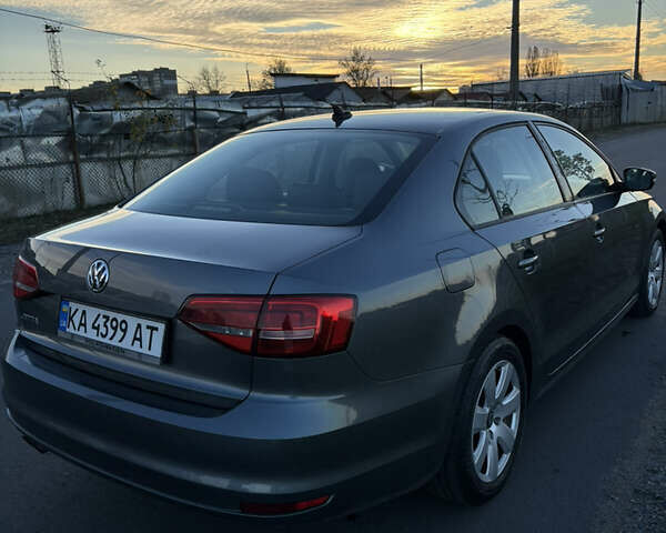 Сірий Фольксваген Джетта, об'ємом двигуна 2 л та пробігом 161 тис. км за 9800 $, фото 9 на Automoto.ua