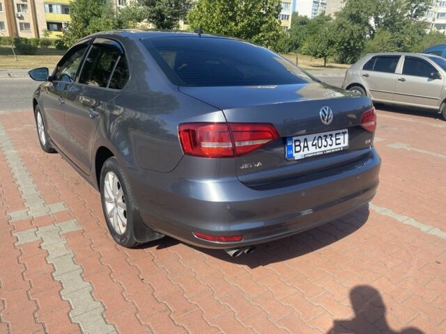 Серый Фольксваген Джетта, объемом двигателя 1.4 л и пробегом 217 тыс. км за 10700 $, фото 5 на Automoto.ua